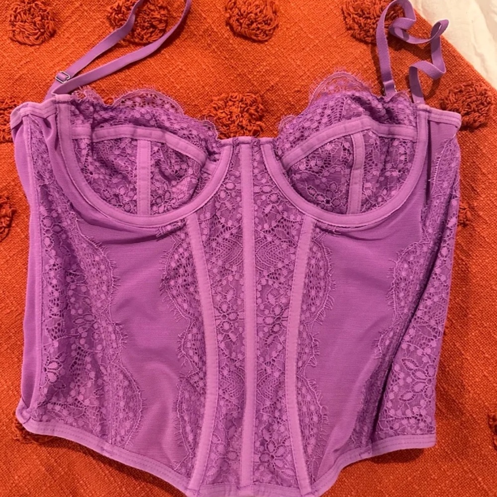 urban outfitters purple corset top